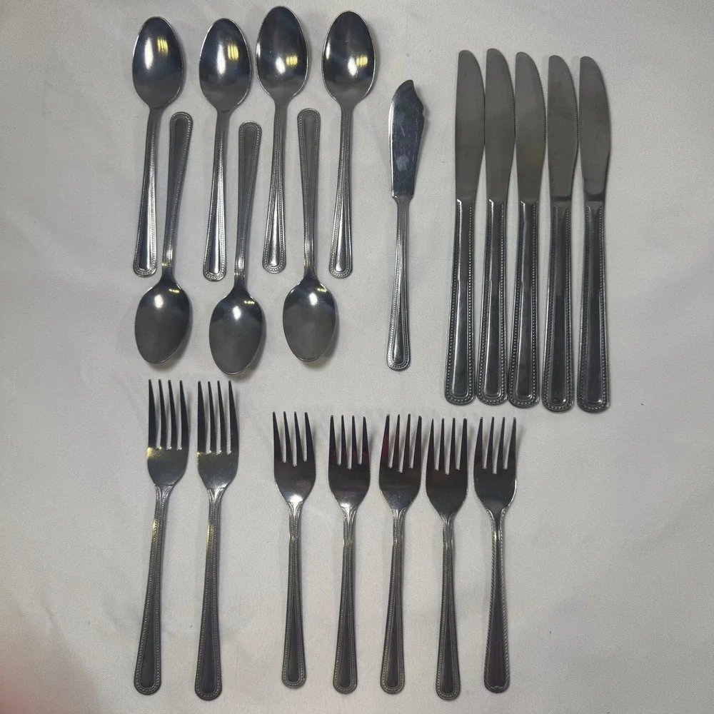 Vintage 20pc Stainless Steel Flatware Beaded Border Knives Forks Spoons Silver